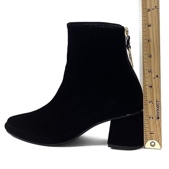 REIKE NEN Size 37.5 Velvet Ring Slim Boots Black Pointed Mid Heel Short Ankle - Picture 11 of 13
